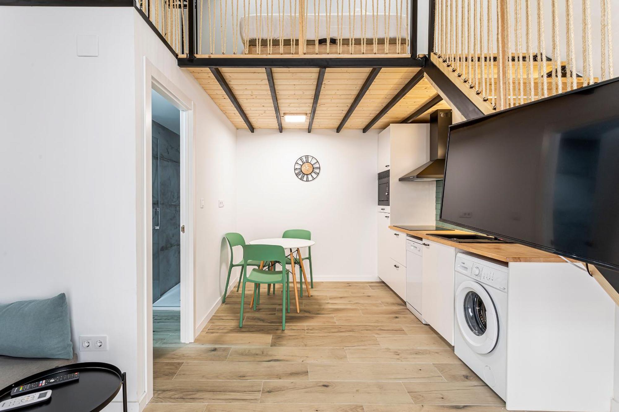 Marie Curie Flats, Lovely Duplex 3 Valencia