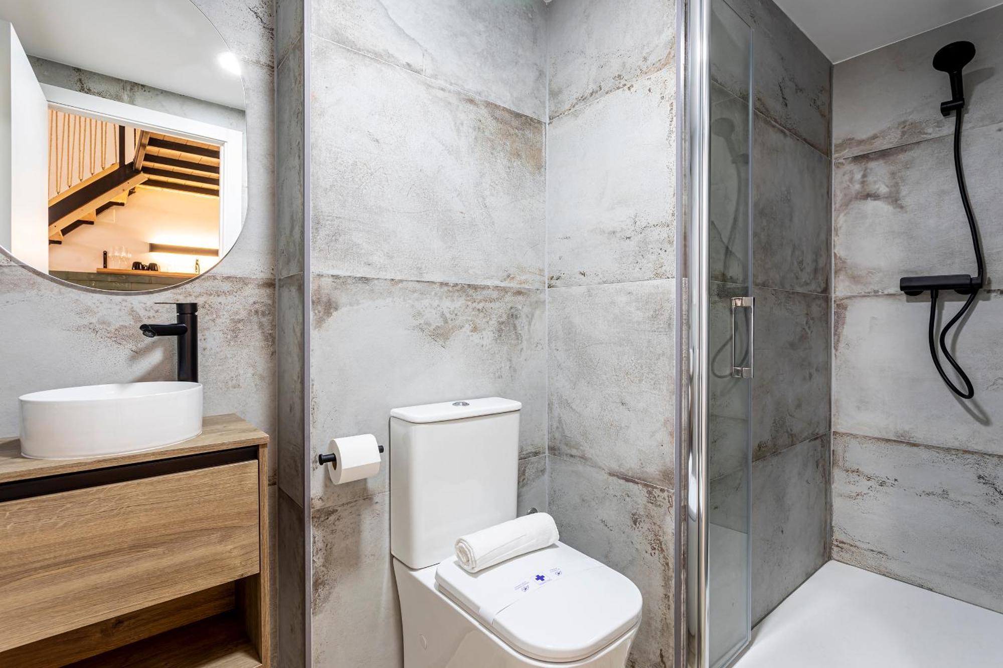 Marie Curie Flats, Lovely Duplex 3
