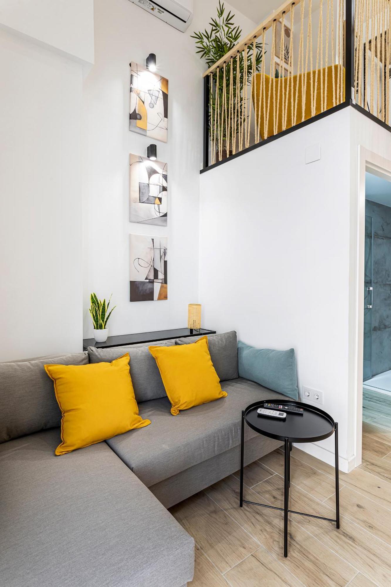 Apartment Marie Curie Flats, Lovely Duplex 3 *