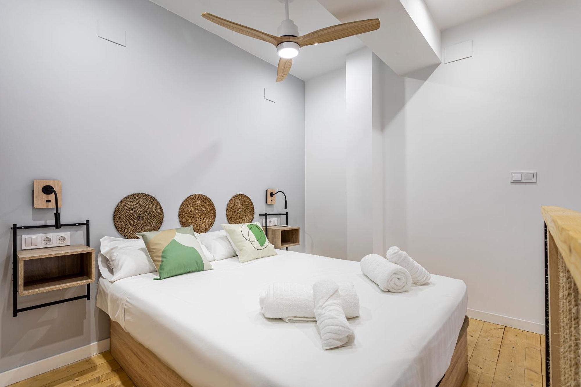 Marie Curie Flats, Lovely Duplex 3 Valencia
